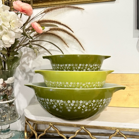 Pyrex Resting Mixing Bowls Spring Blossom Cinderella Green Daisy